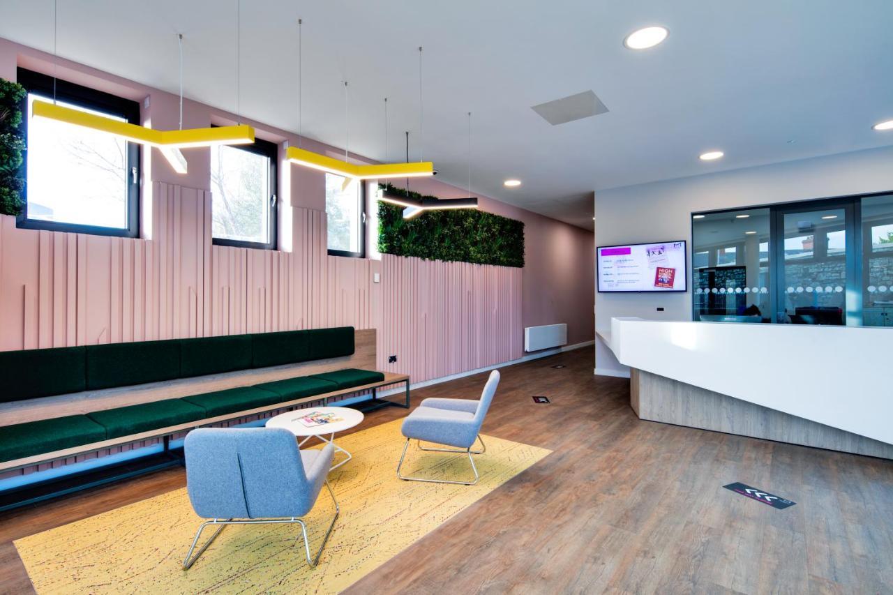 Highfield House Apartments 더블린 외부 사진