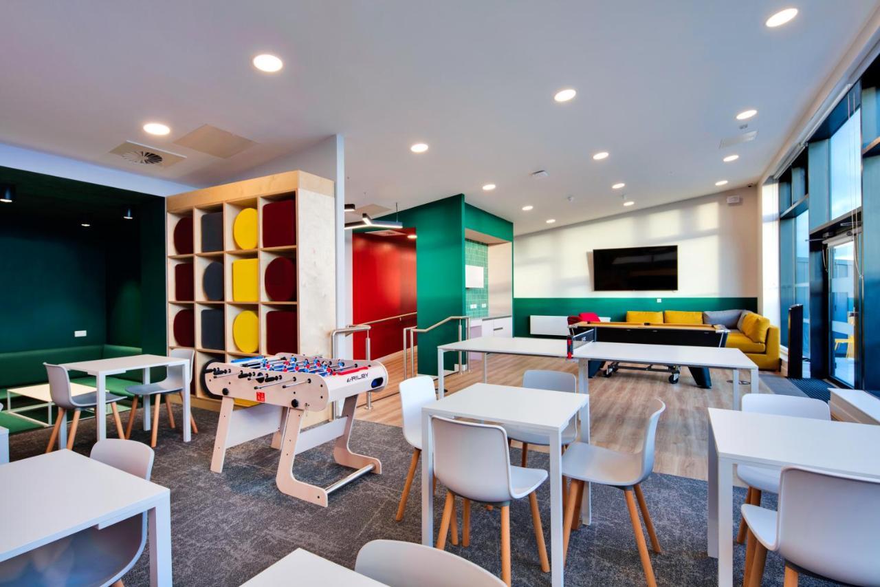 Highfield House Apartments 더블린 외부 사진